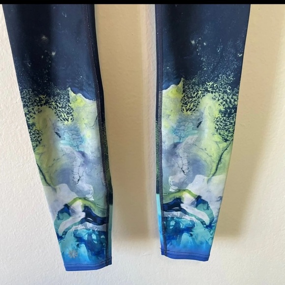 $89 ATHLETA Blue MERCURY SONAR Full Length YOGA Tights Leggings Sz M - Picture 6 of 12